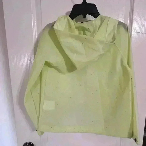 Nike Big Kids Sportswear Windrunner Zero Hooded Jacket - Lime - S - Picture 2 of 3